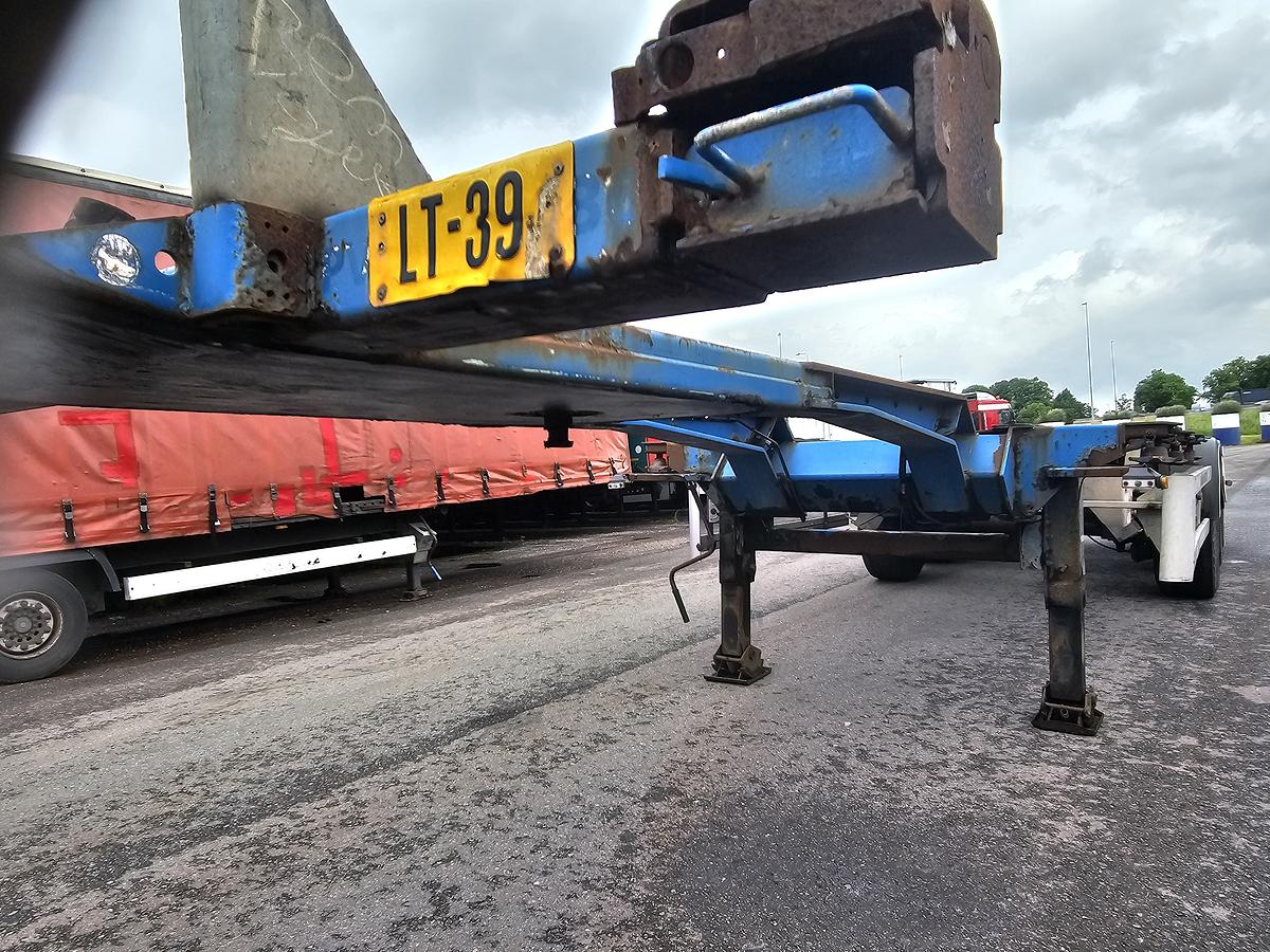 Gebruikt 2007 Van Hool 3B2018- 40 FOOT 2 X 20 FOOT CONTAINER CHASSIS, MB DISC. TUV APK 07-11-2026