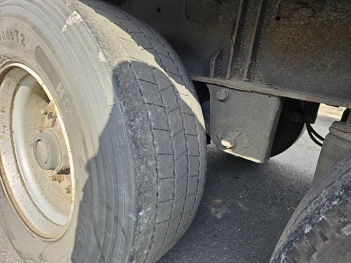 Used 2008 Pacton T3 011 | 3 AXLE CURTAINSIDER | SAF drum.