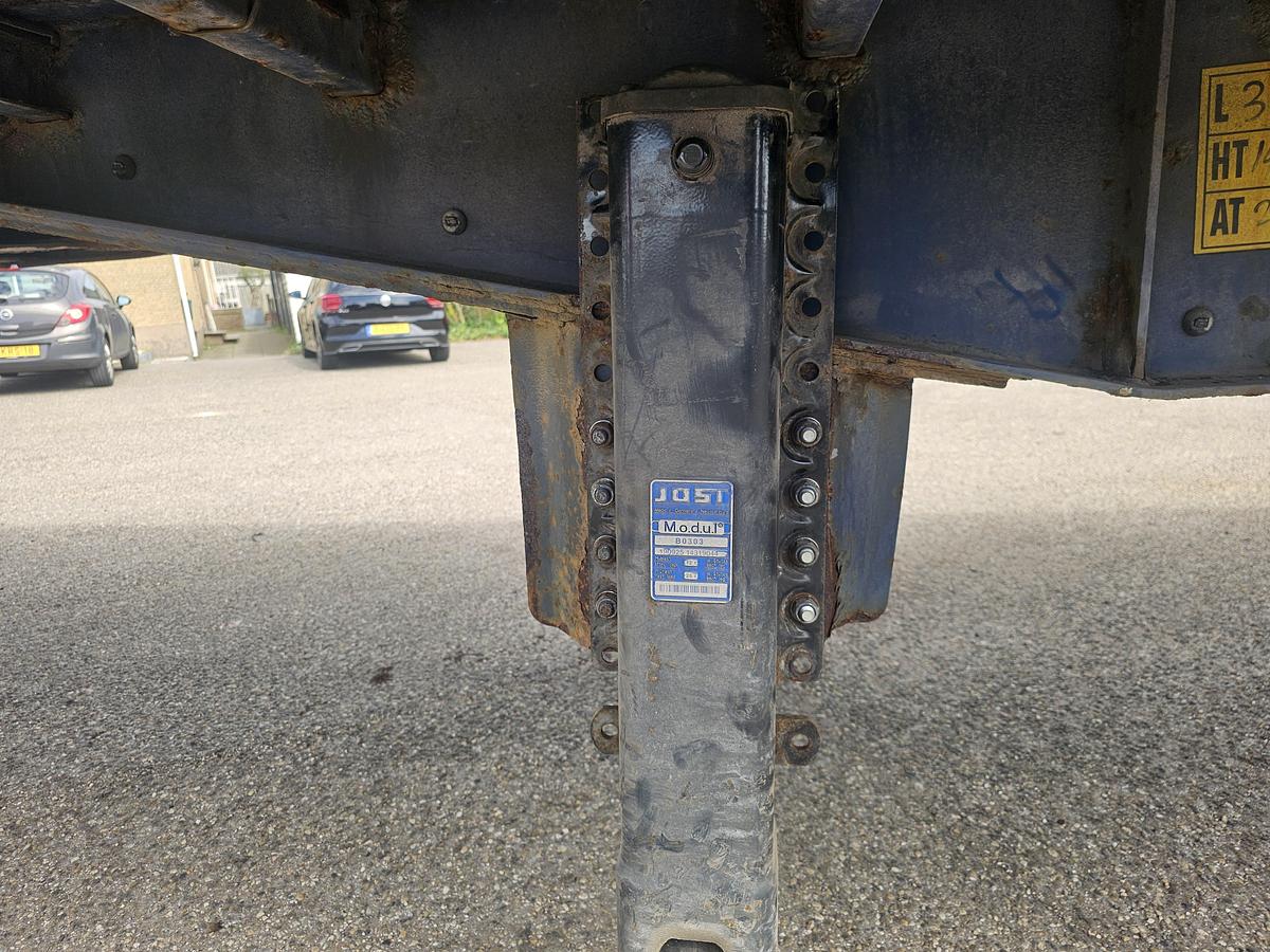 Gebruikt 2009 Van Hool 3B0073 | 3 AXLE FLATBED 13.60 MTR TWISTLOCKS FOR CONTAINER 40 FT 2 X20 FT BPW DRUM | 2 PIECES