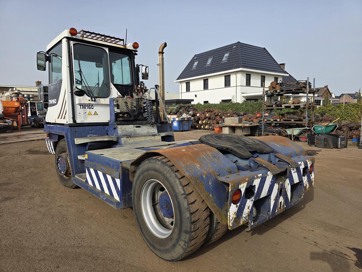 Gebruikt 2012 TERBERG RT283 | TERMINAL TRACTOR 4X4| TURNING CHAIR. | AUTOMATIC GEAR | 23235 HOURS