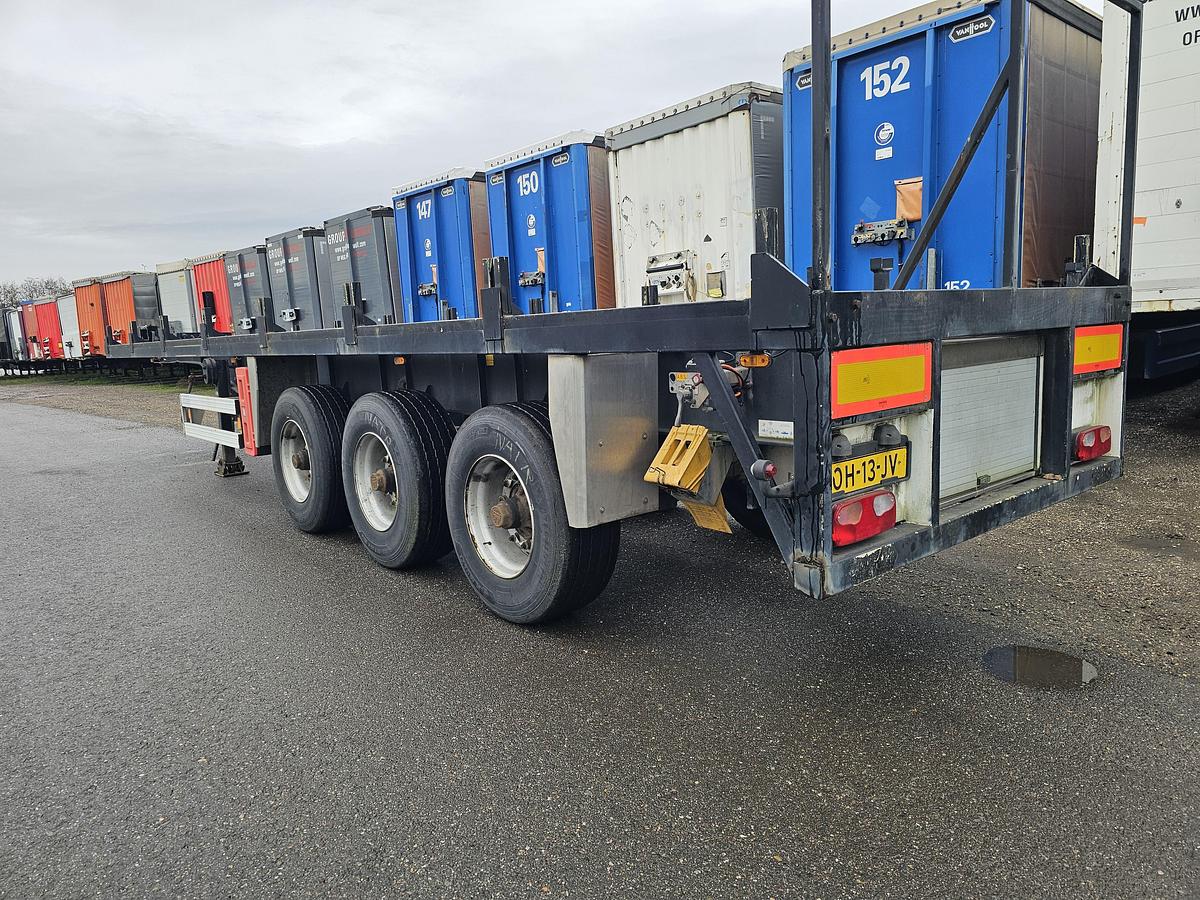 Gebruikt 2003 VAN HOOL 3B1096| FOR GAS BOTTELS| CHASSIS LIKE NEW| APK\TUV 04-10-2026. 11 MTR LONG.