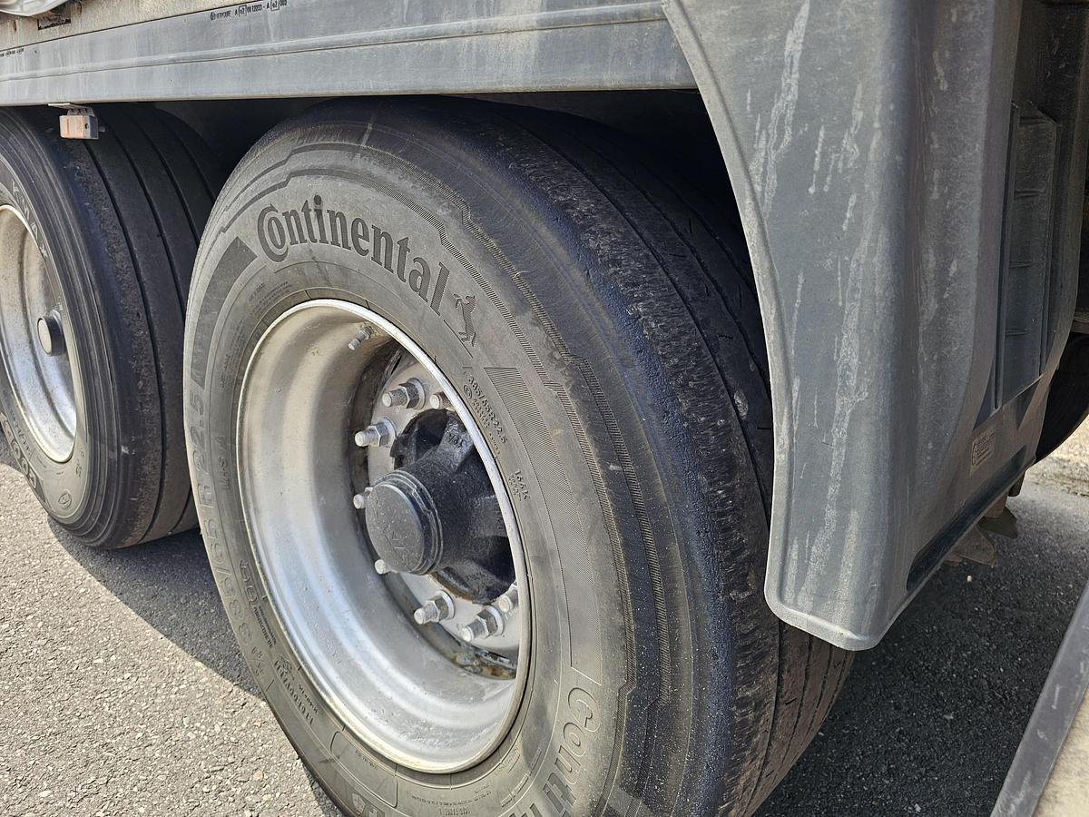 Used 2015 KRONE SD | DUTCH TRAILER|VALKX| APK / TUV 08-05-2026 | NEW TILTS.