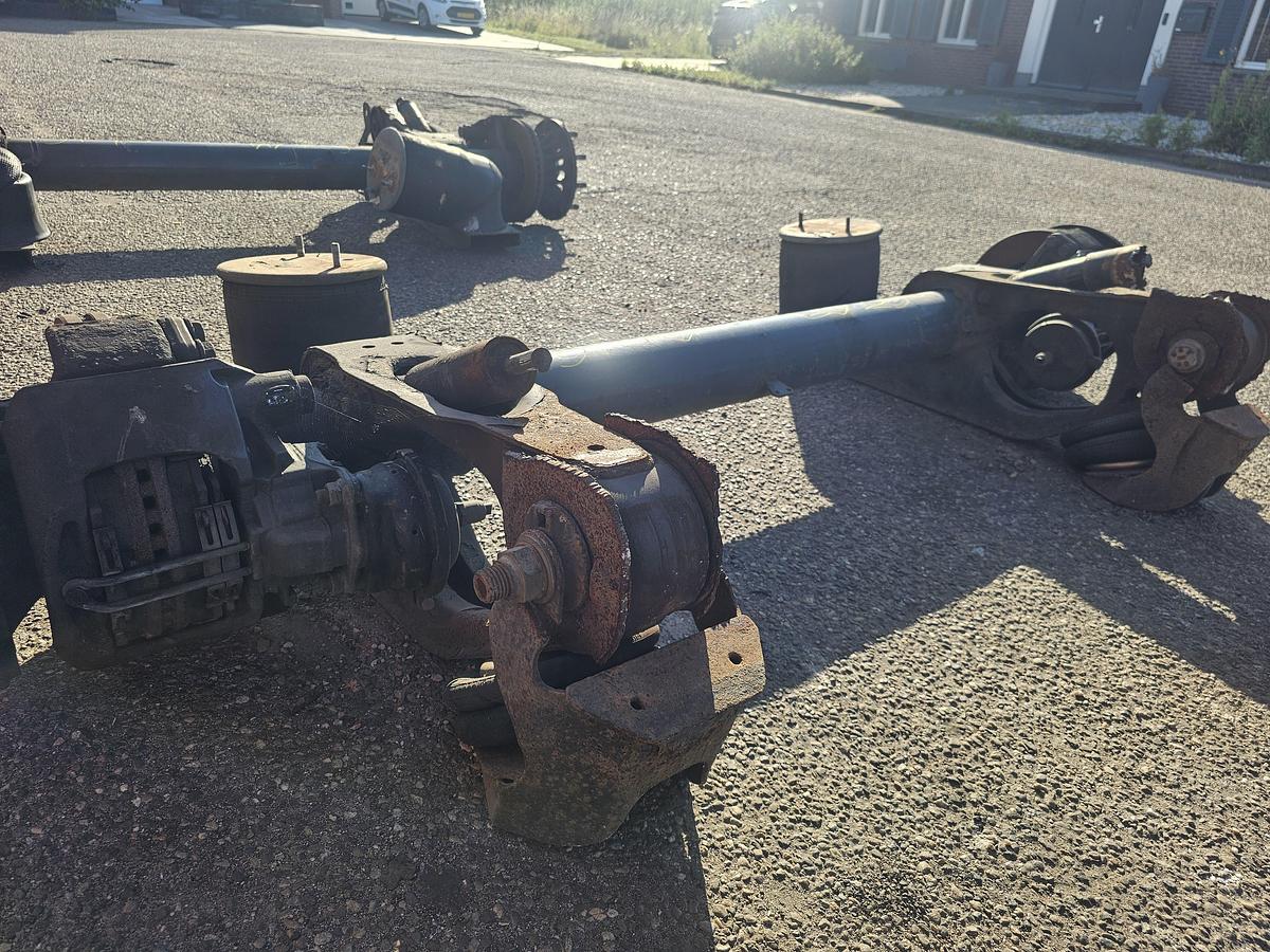 Gebruikt 2006 SAF B19-19K / SBK1937-11S/TRAILER AXLE /SINGLE TIRES/ DISC.
