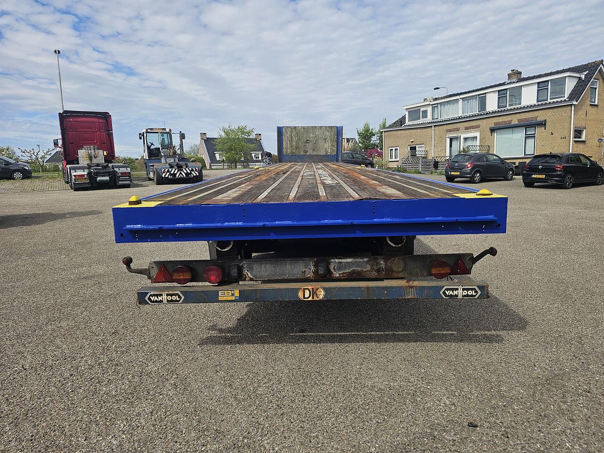 Gebruikt 2009 Van Hool 3B0073 | 3 AXLE FLATBED 13.60 MTR TWISTLOCKS FOR CONTAINER 40 FT 2 X20 FT BPW DRUM | 2 PIECES
