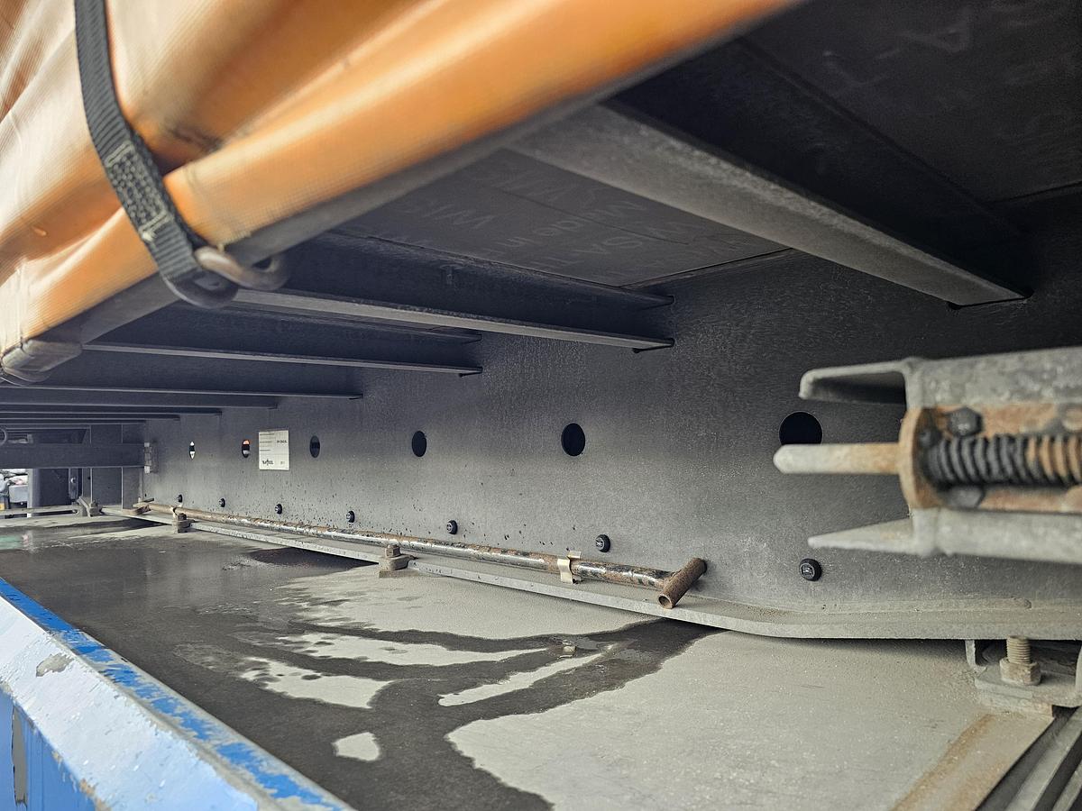 Gebruikt 2011 VAN HOOL 3B0072 | GALVANISED STEEL CHASSIS | ALU RIMS |BPW DISC | TUV APK/ 17-05-2026.