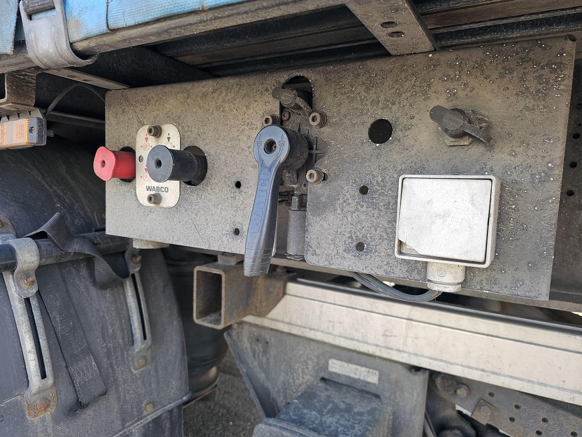 Gebruikt 2014 NORDIC S342 sliding roof | hardwooden floor | Saf disc| Galvanised chassis.