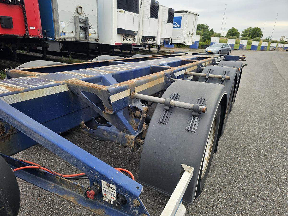 Gebruikt 2015 D-TEC VCC-01 / 45 FOOT CONTAINER CHASSIS / VALKX AXLES.
