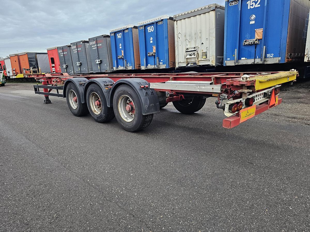 Gebruikt 2003 GROENEWEGEN 45 CC-16-27 TUN | 45 ft 40 ft 2 x 20 fFT | dutch chassis OH-08-JB | bpw drum.