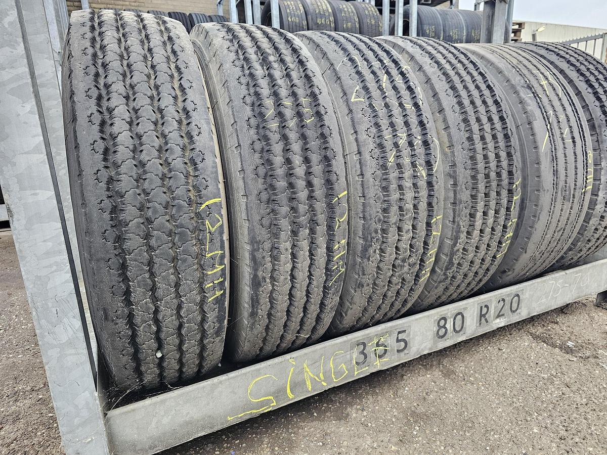 Gebruikt 2004 MICHELIN TRAILER TIRES 275/70 R 22.5 OM RIM SINGLE MONTAGE.