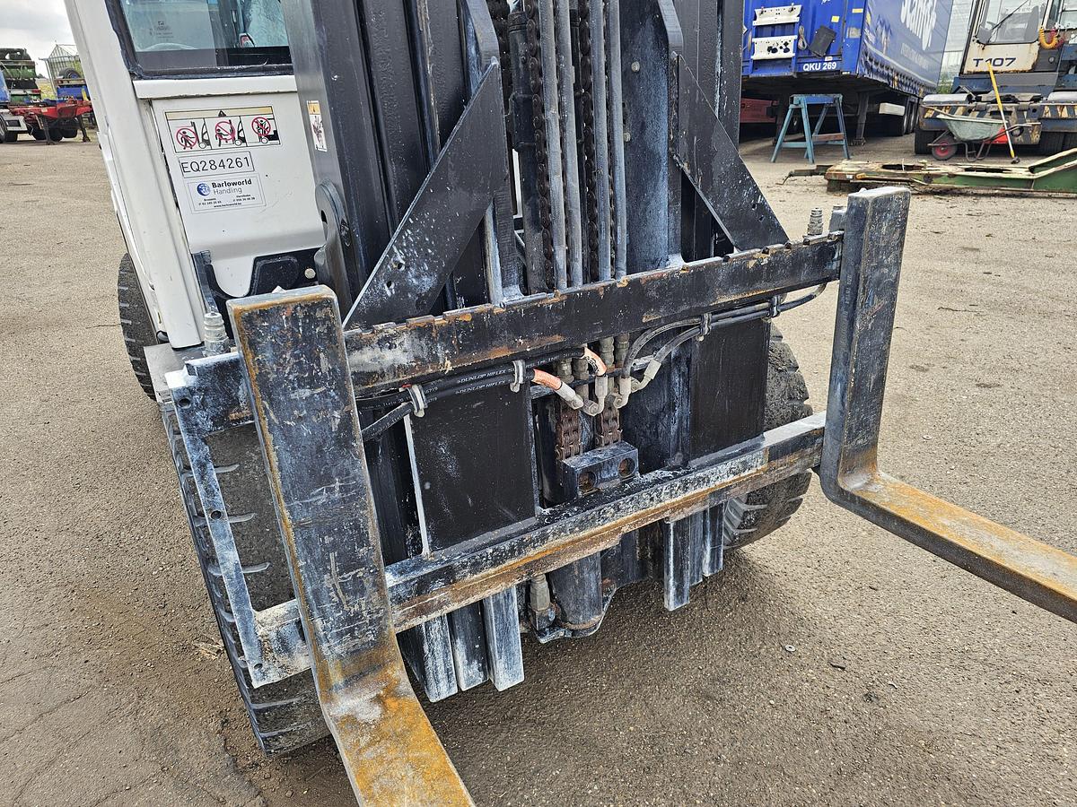 Used 2013 HYSTER H5.5 FT | FORKLIFT| 5.5 TON |60.50 MM HIGH TRIPLE MAST | 8520 KG WEIGHT.