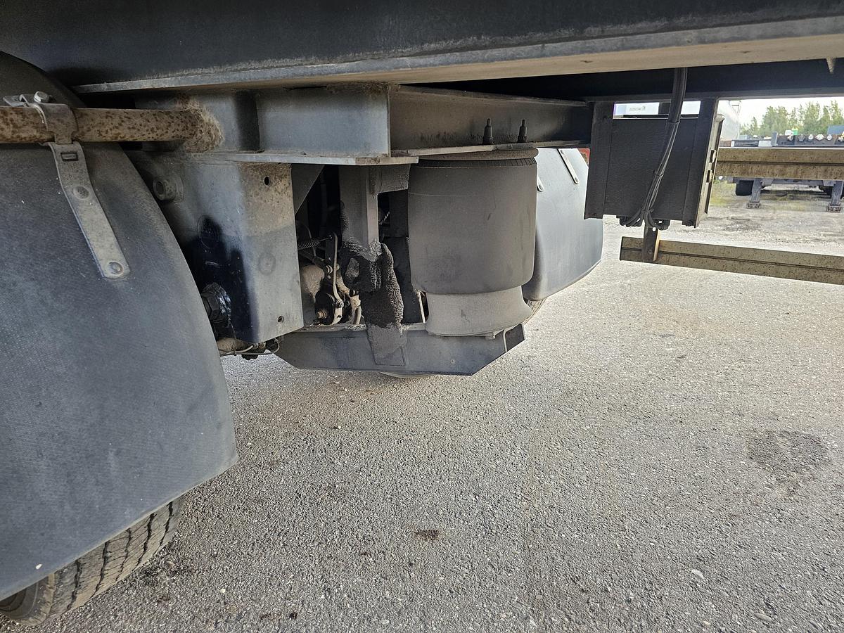 Gebruikt 1995 JUMBO DO 300 S/ 2 X STEERING /BPW DRUM / DOUBLE TIRES/ LIFT AXLE