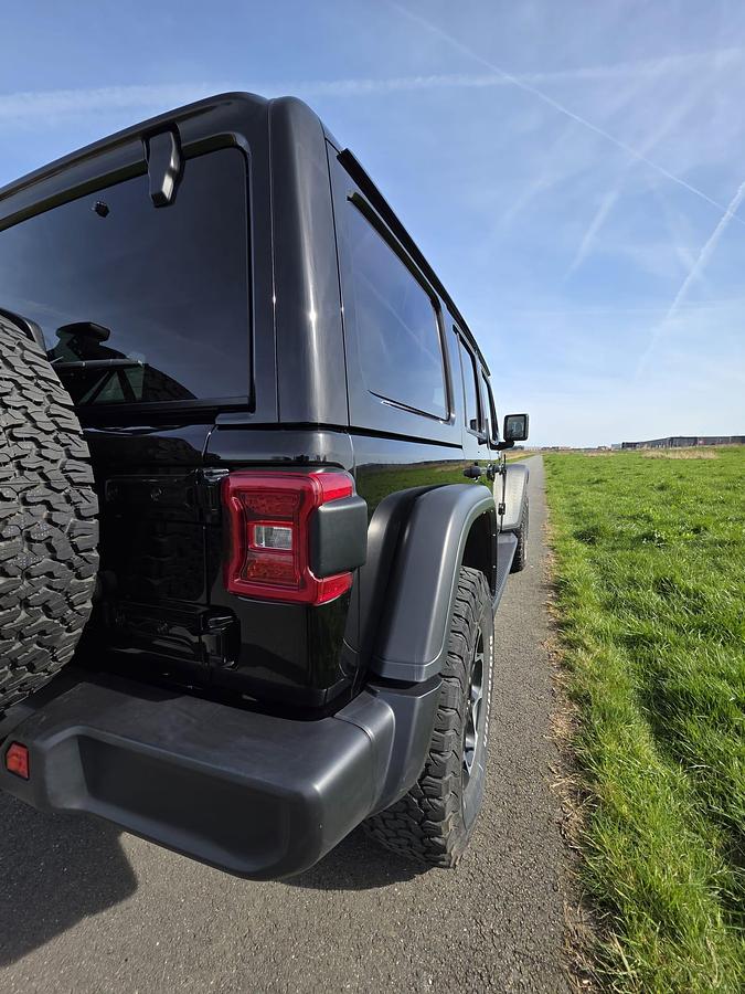 Gebruikt 2022 Jeep Wrangler 4XE Rubicon - Cabrio/Hardtop - 4x4 - Hybride - 21.836 km - WARN - Alpine