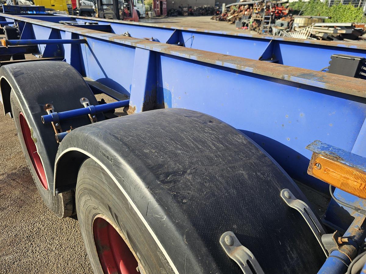 Gebruikt 2005 MKF METALLBAU CS 20 / STEEL SUSPENSION/ ROR DRUM.