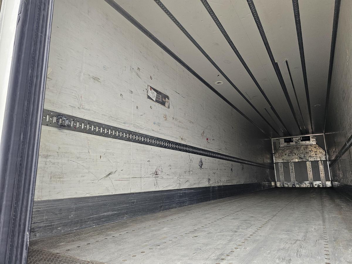 Gebruikt 2008 KRONE SD | FRIGE TRAILER WITH CARRIER | AND LOADING LIFT.