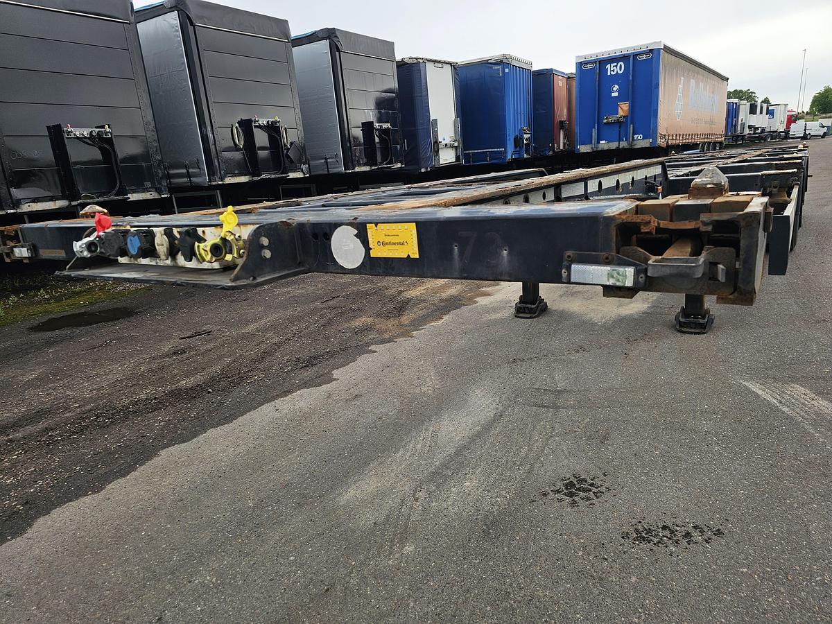 Gebruikt 2015 KRONE SD | 40 FT|2 X 20 FT | BACK SLIDER |HIGHCUBE.| APK /TUV 12-01-2027 |5 PIECES.
