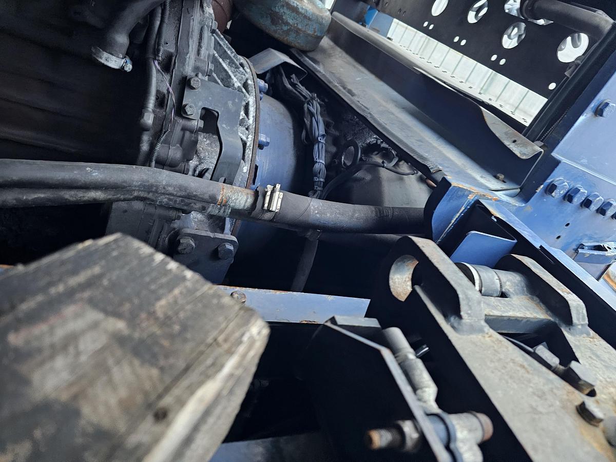 Gebruikt 2007 TERBERG 3 sloop terminal trekkers  RT 282 / RT 283  voor onderdelen  niet gedemonteerd..