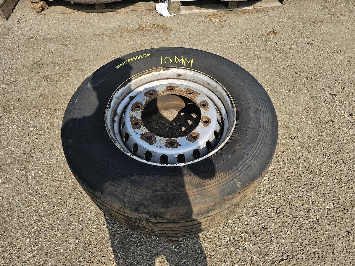 Used 2019 GOOD YEAR K MAX T | TRAILERBAND 385/55 R 22.5 | 3 X 10 MM 2 X 6 MM | MET SCHIJFREM VELG. 10 GTS.