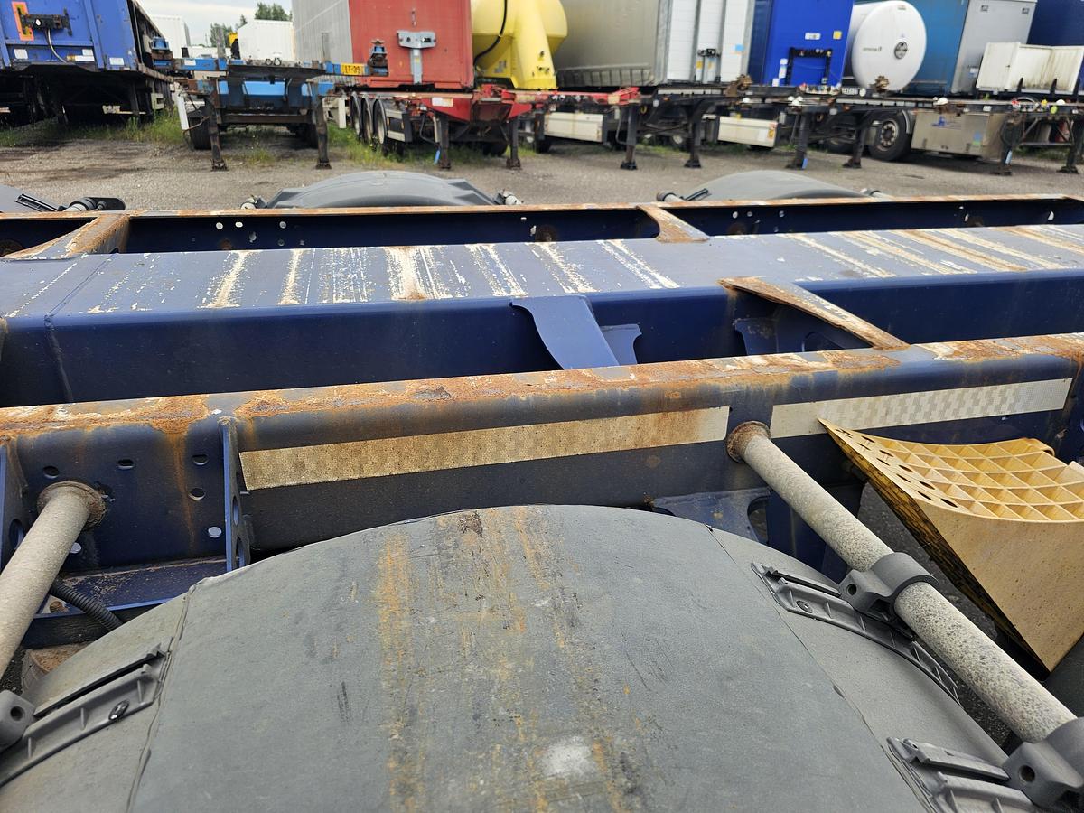 Gebruikt 2015 D-TEC VCC-01 / 45 FOOT CONTAINER CHASSIS / VALKX AXLES.