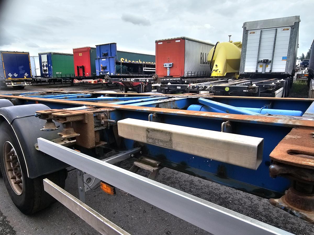 Gebruikt 2007 Van Hool 3B2018- 40 FOOT 2 X 20 FOOT CONTAINER CHASSIS, MB DISC. TUV APK 07-11-2026