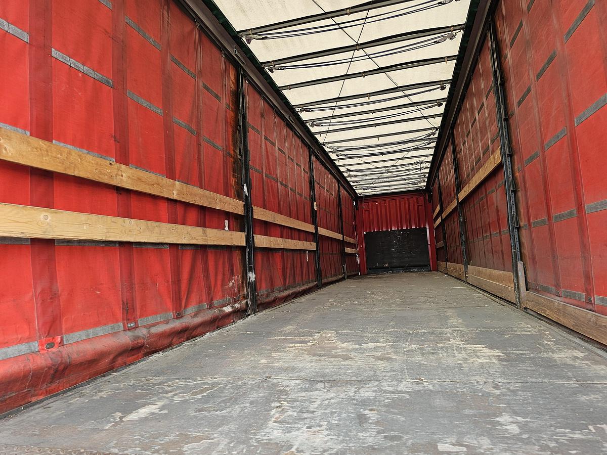 Used 2011 KRONE SD 27 | SAF DISC | NICE CHASSIS .