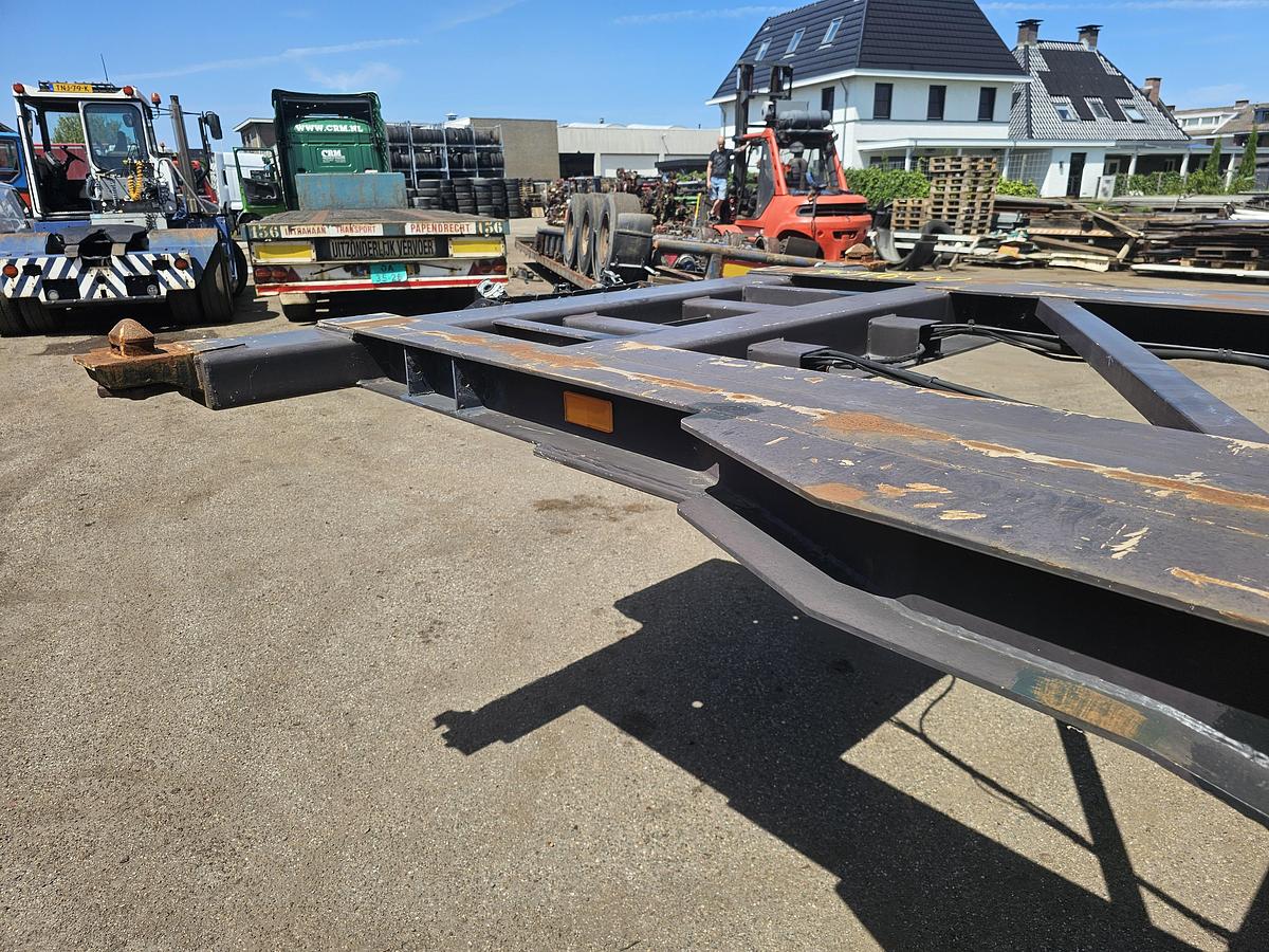 Used 2000 DESOT DSTO-2001-SSR-99L| adr CHASSIS 20/30 FT| 3940 KG | APK 10-12-2025 | HOLLAND CHASSIS. DAF DISC.