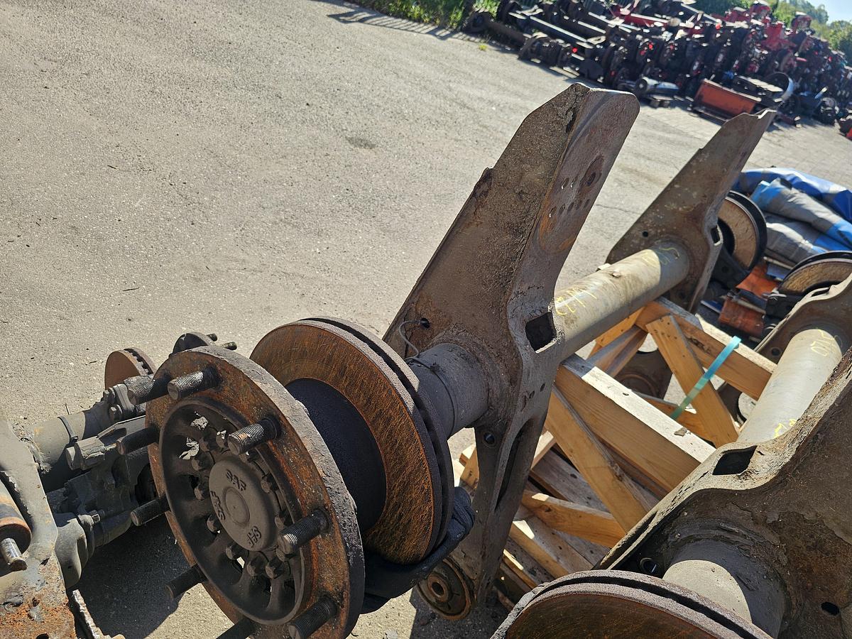 Gebruikt 2002 SAF SKRB9019W/ TRAILER AXLE 9 TON / DISC.