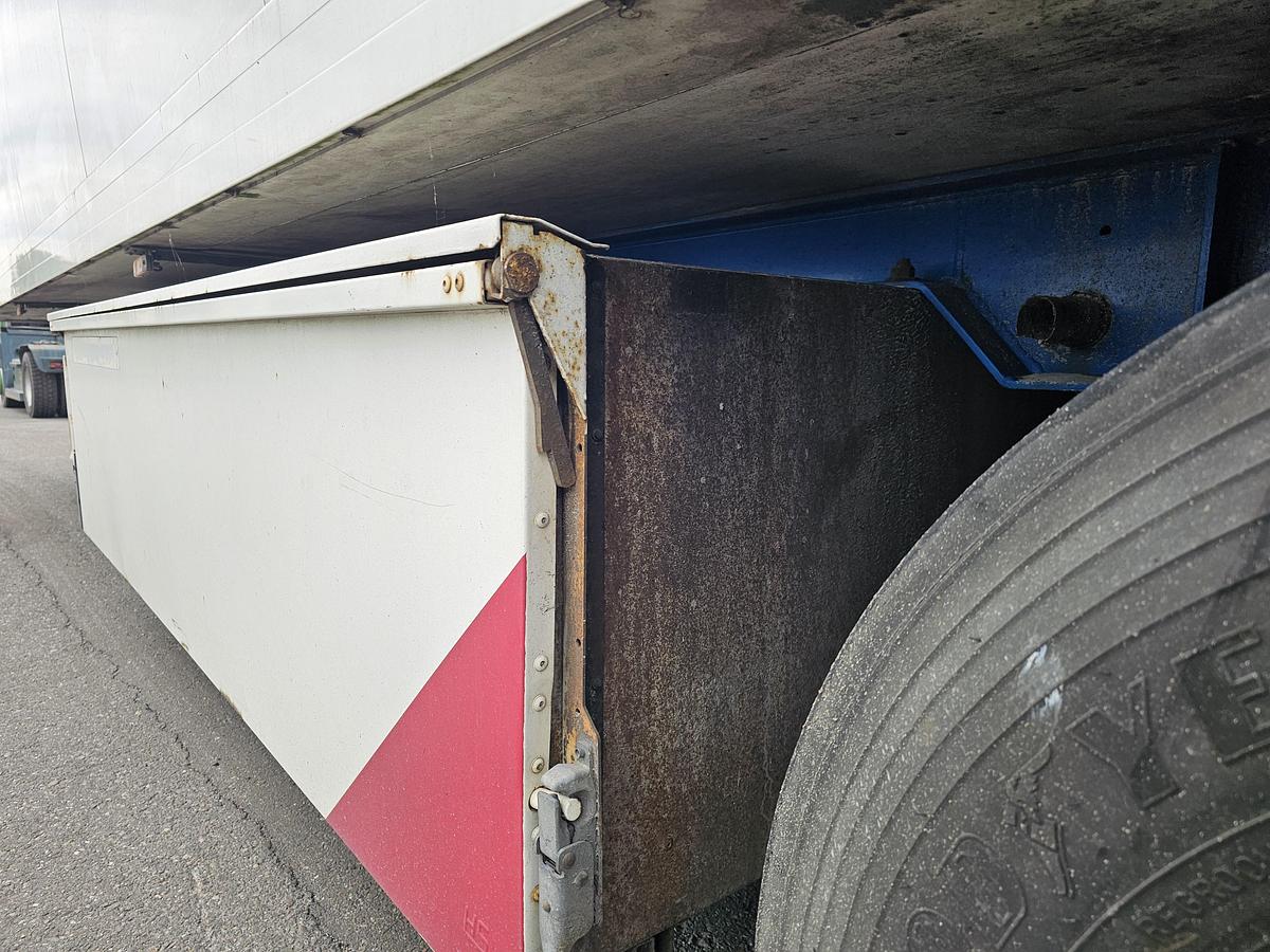 Gebruikt 2008 KRONE SD | FRIGE TRAILER WITH CARRIER | AND LOADING LIFT.