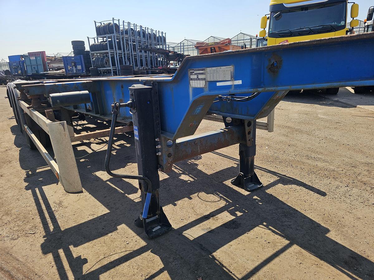 Gebruikt 2001 HRD NT CON.40 foot extendible chassis 2 x 20 foot / landbouw kenteken / geen apk nodig.