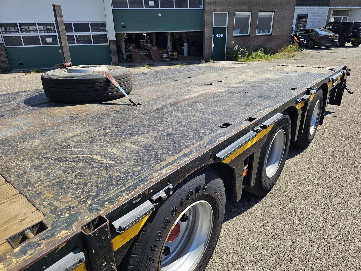 Used 1992 BROSHUIS E 2190/27 | SEMI LOWLOADER | 6 MTR EXTENDIBLE | BEAVER TAIL| SAF DRUM | APK 17-01-2016  |REFURBISHED 2010