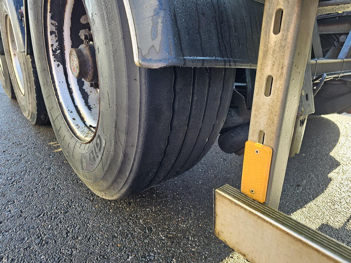 Gebruikt 2001 BURG BPO 12-27 CZ XEX|40 FT |2 X 20 FT |20 FT MIDDLE |BPW DRUM.