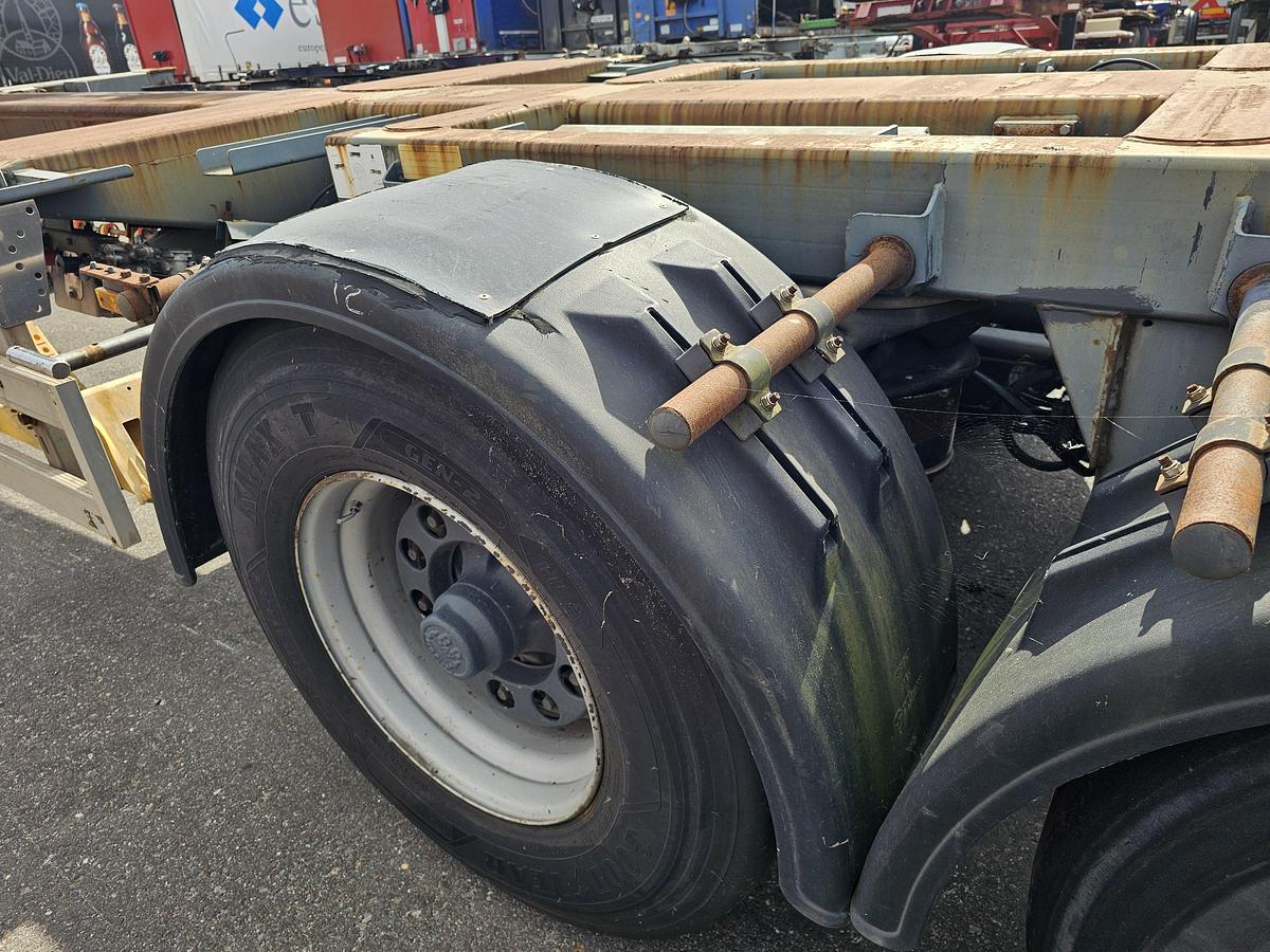 Used 2007 PACTON 3 AXLE MULTI  YARD CHASSIS | 3 X EXTENDIBLE | BPW DRUM | NO DOCUMENTS.