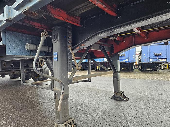 Used 1990 groenewegen  DRO-12-24 | heavy duty | steel suspension | drum brakes | semitrailer.