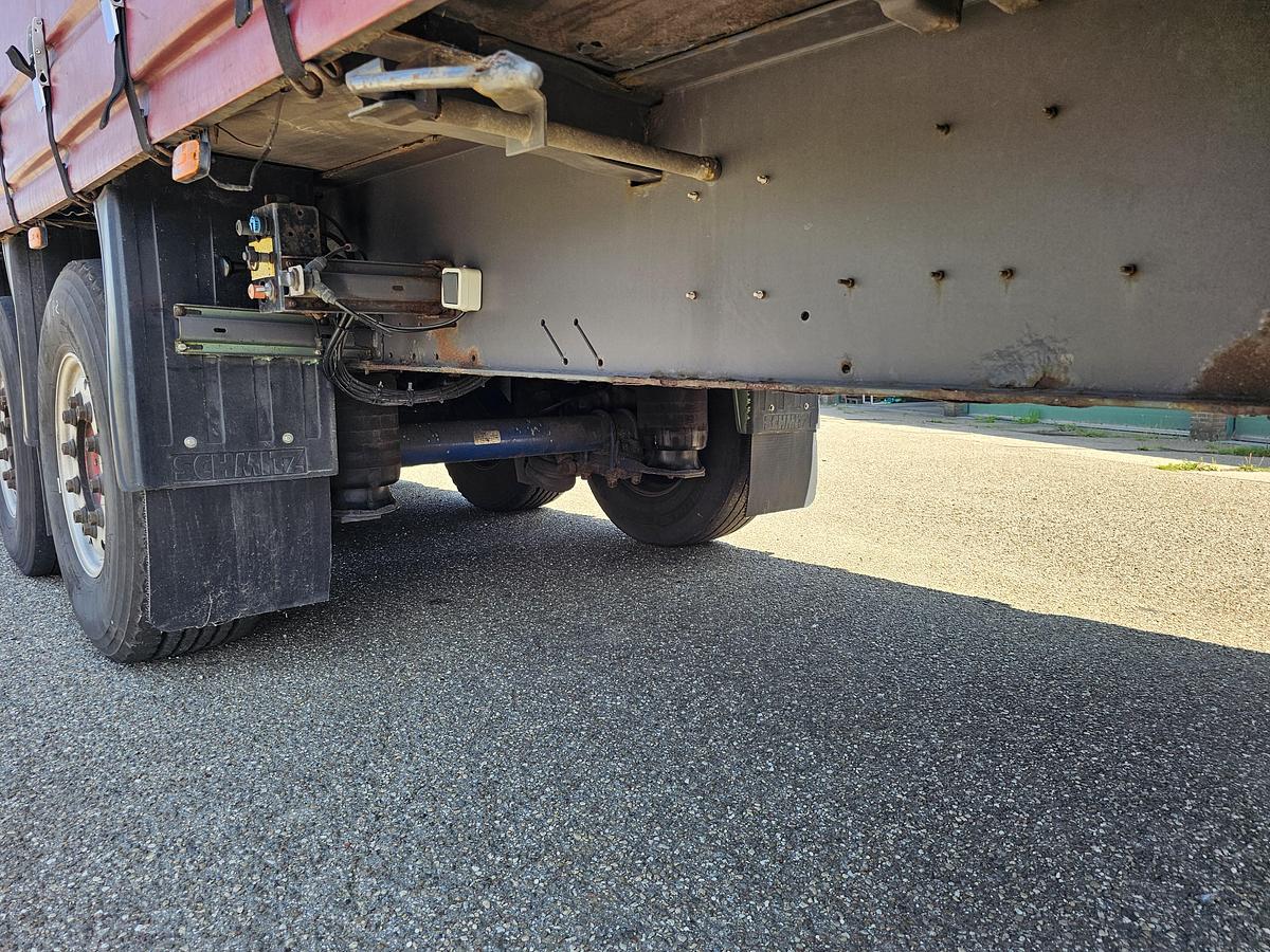 Used 2000 schmitz S01 | SLIDING ROOF | 2 LIFT AXLES| NICE HOLLAND TRAILER| SAF DISC.