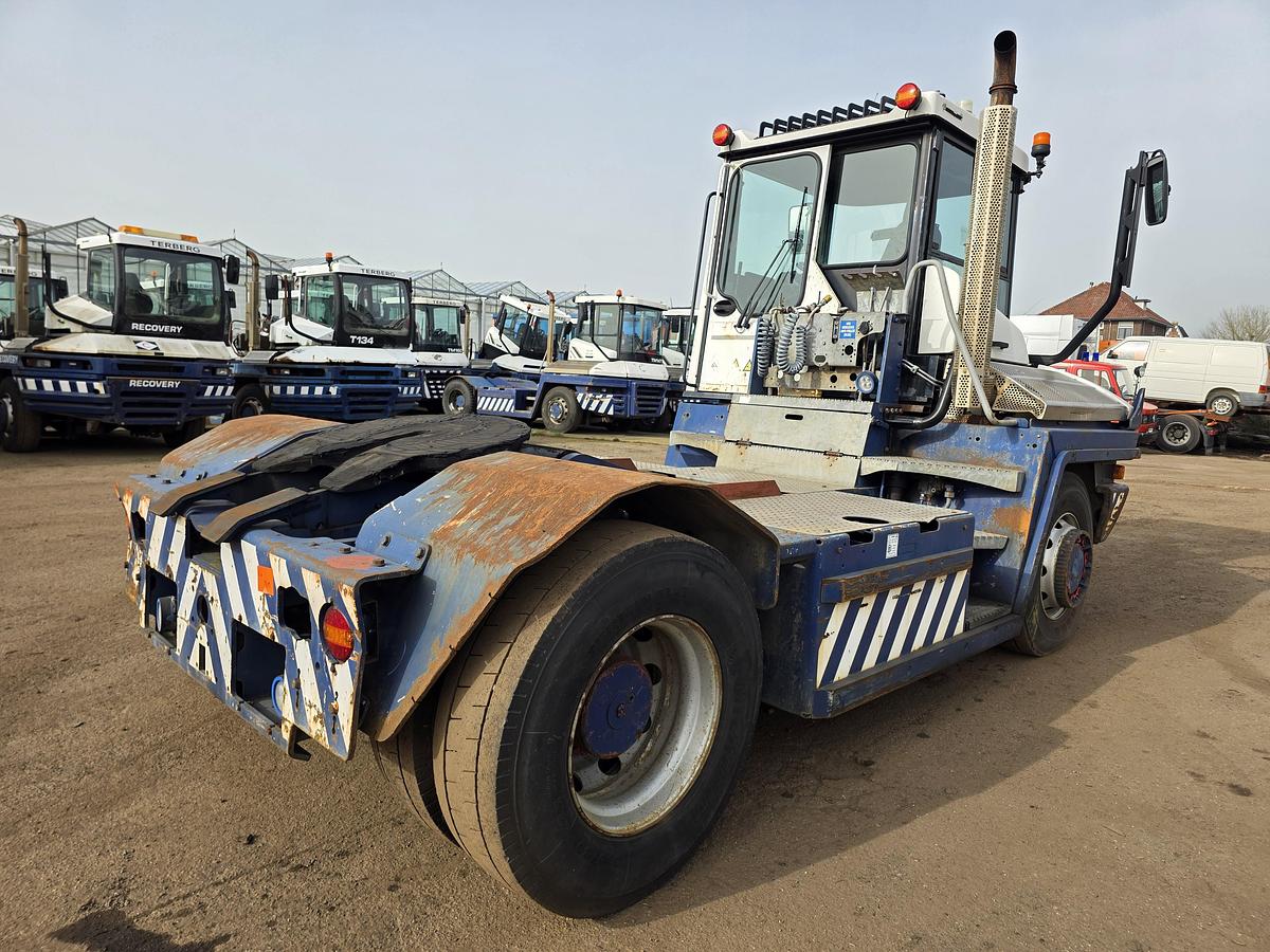 Gebruikt 2012 TERBERG RT283 | TERMINAL TRACTOR 4X4| TURNING CHAIR. | AUTOMATIC GEAR | 27315 HOURS |  hydraulic system|