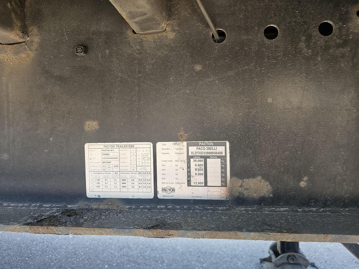 Gebruikt 2004 PACTON T3 001 /3 axle curtainsider /saf disc/ apk tuv/13-03-2027.