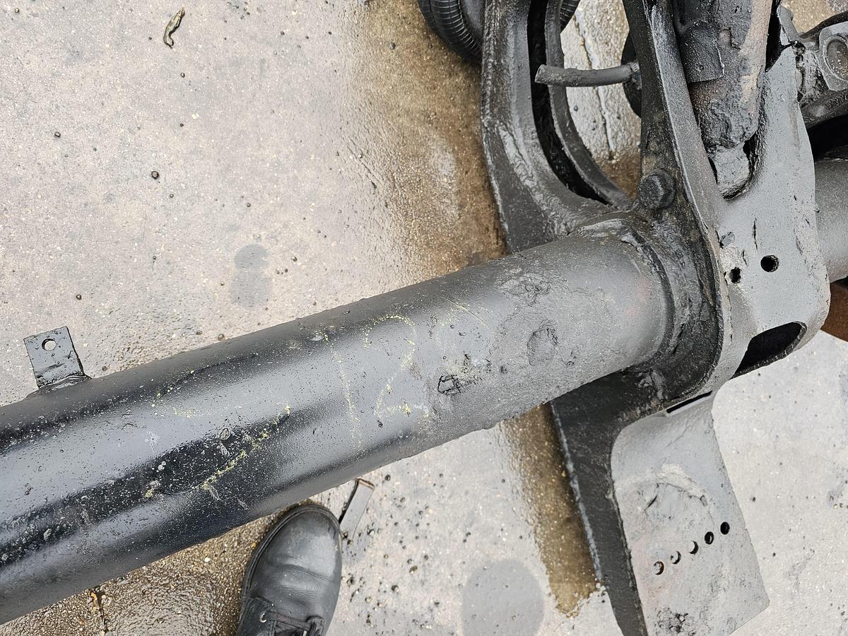 Used 2006 SAF SKRB9022K |trailer axle