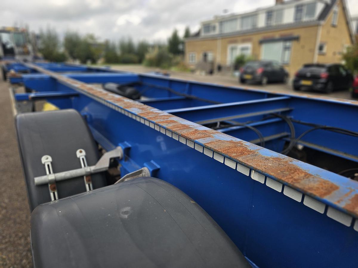 Gebruikt 2018 MENKE JANZEN 40 FOOT STRAIGHT / 2 X 20/30 FOOT./ BPW DRUM / STEEL /STEEL SUSPENSION / LIKE NEW.
