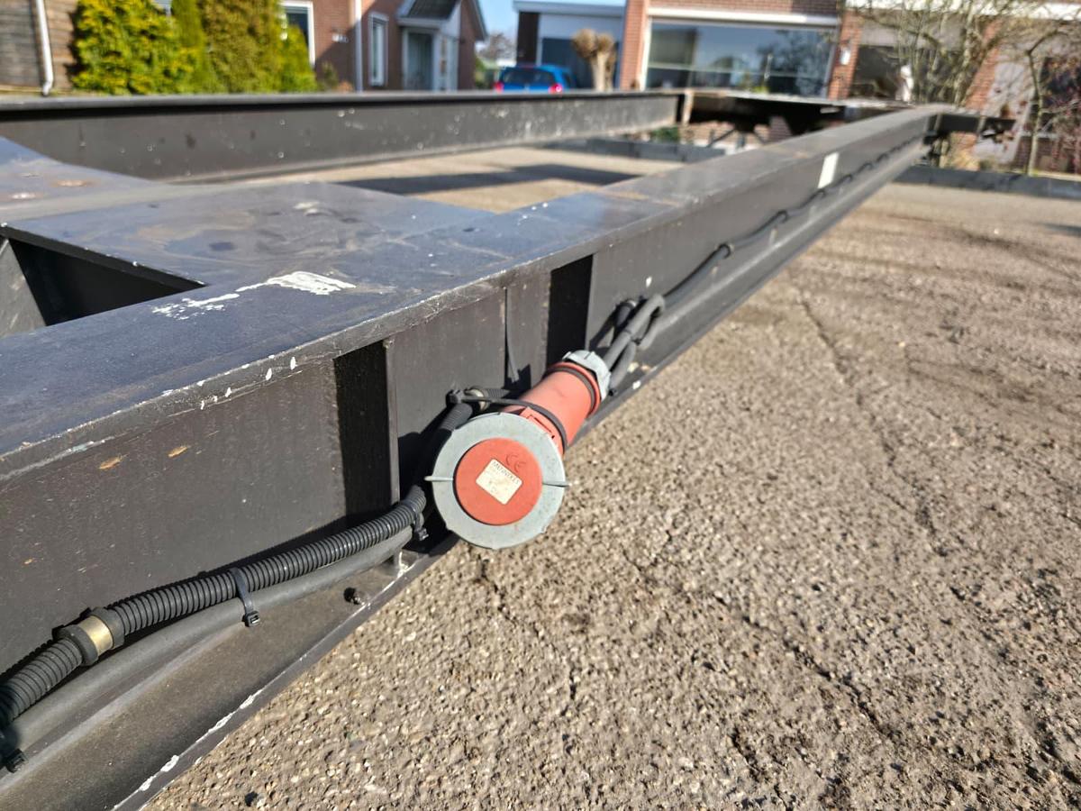 Gebruikt 2002 onbekend 20 foot tipper frame