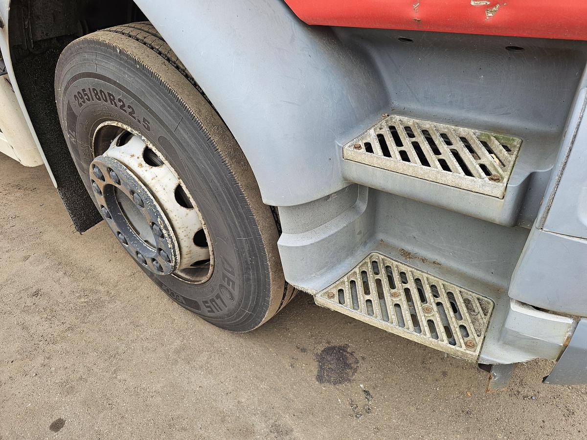 Used 2009 DAF FA LF55 220|.MANUAL GEAR| 4X2 | 18600 KG | 2000 KG LOADING LIFT .