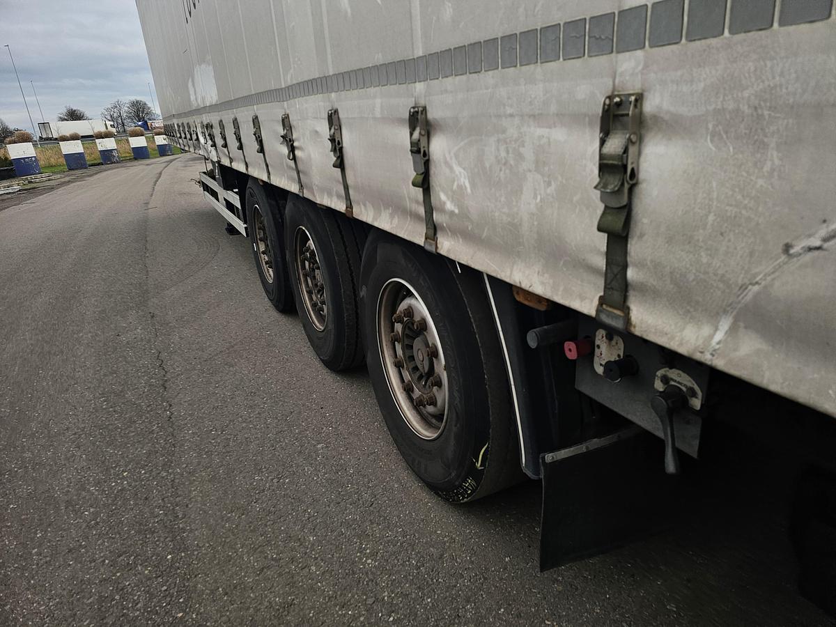 Gebruikt 2008 HUMBAUR HSA 2006 | SAF DISC |LIFT AXLE | GALVANISED STEEL CHASSIS| APK 05-08-2026.