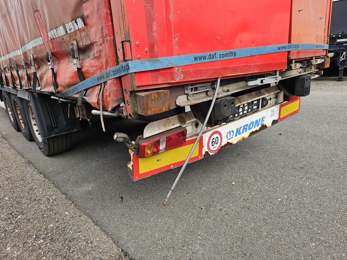 Used 2011 KRONE SD 27 | SAF DISC | NICE CHASSIS .