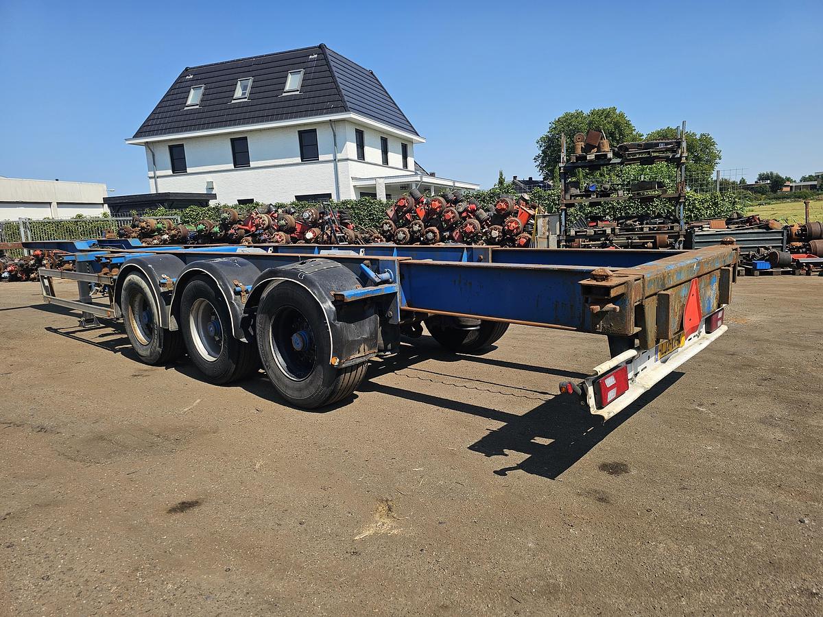 Gebruikt 2001 HRD NT CON.40 foot extendible chassis 2 x 20 foot / landbouw kenteken / geen apk nodig.