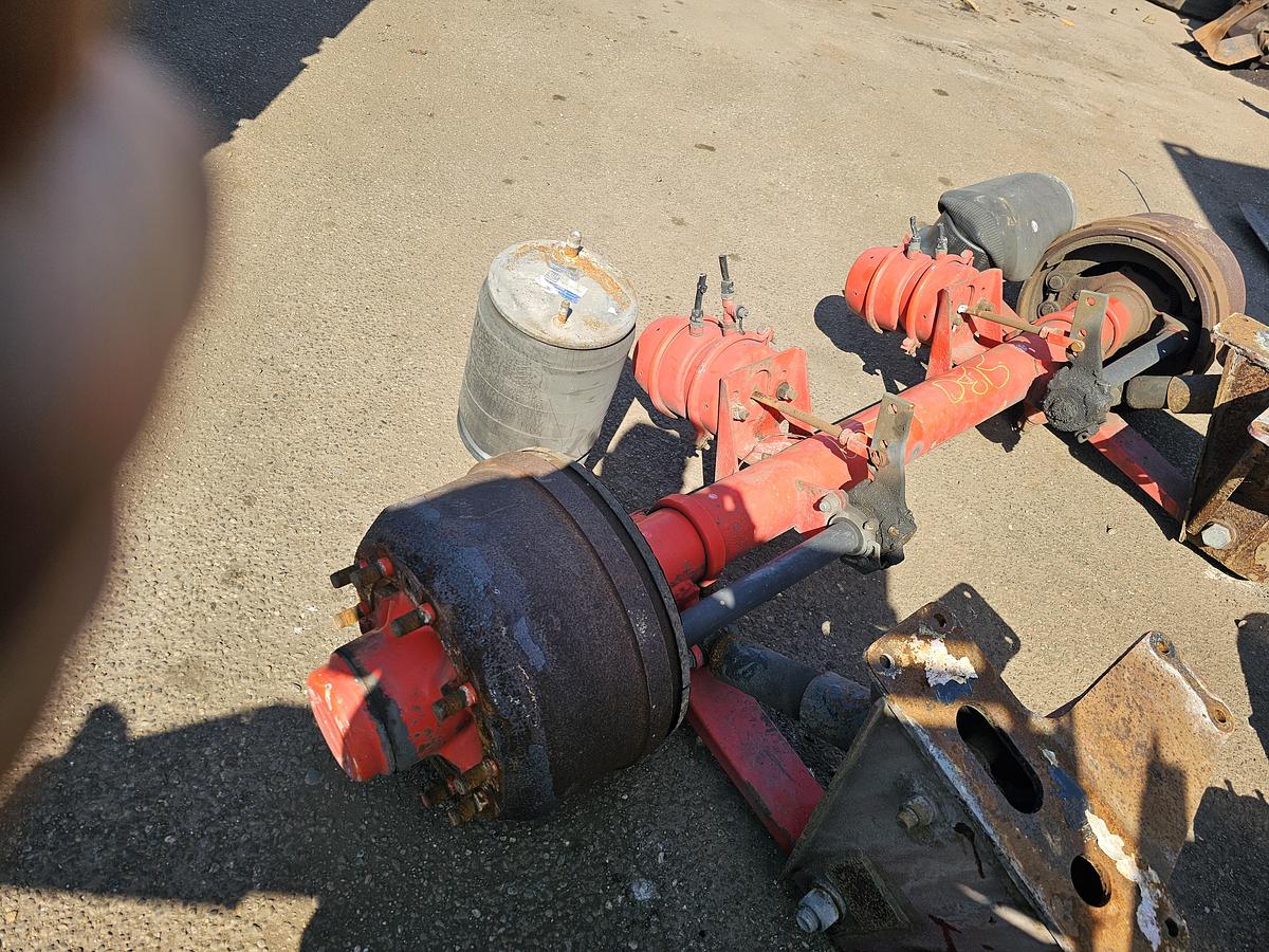 Gebruikt 2005 SMB TRAILER AXLE SINGLE TIRES DRUM.