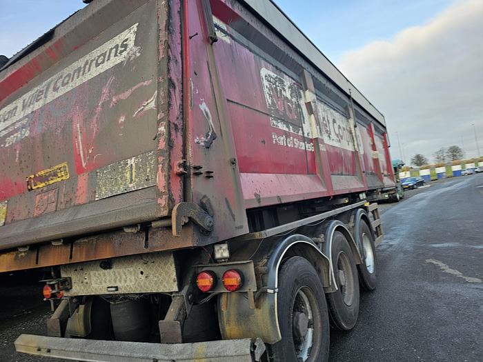 Used 2009 A.J.K OP 17-27/22.5 | Steel tipper \ steel chassis/box.| holland trailer.