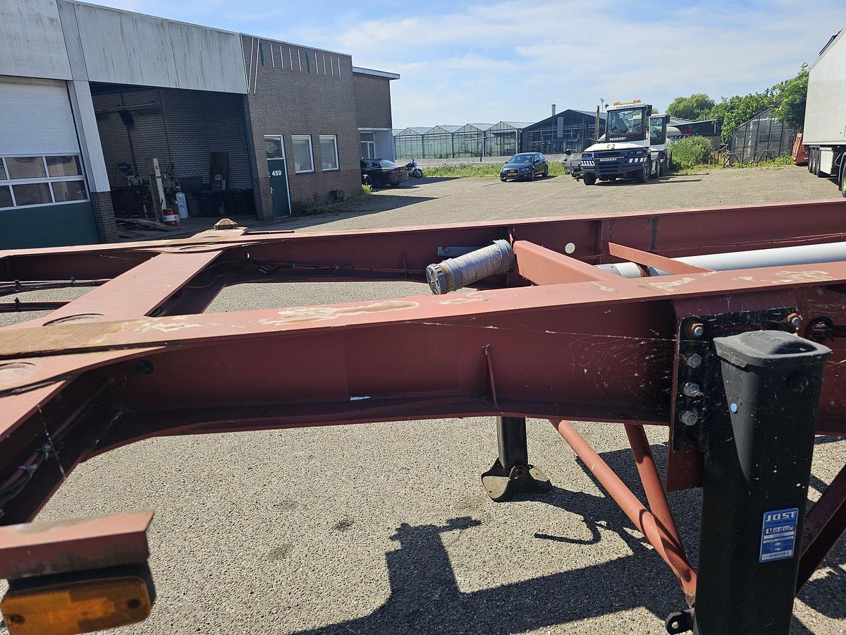 Used 2000 Burg BPO 12-27CCXGX-00. | ADR TANK CHASSIS 20/30 FT | BPW DRUM