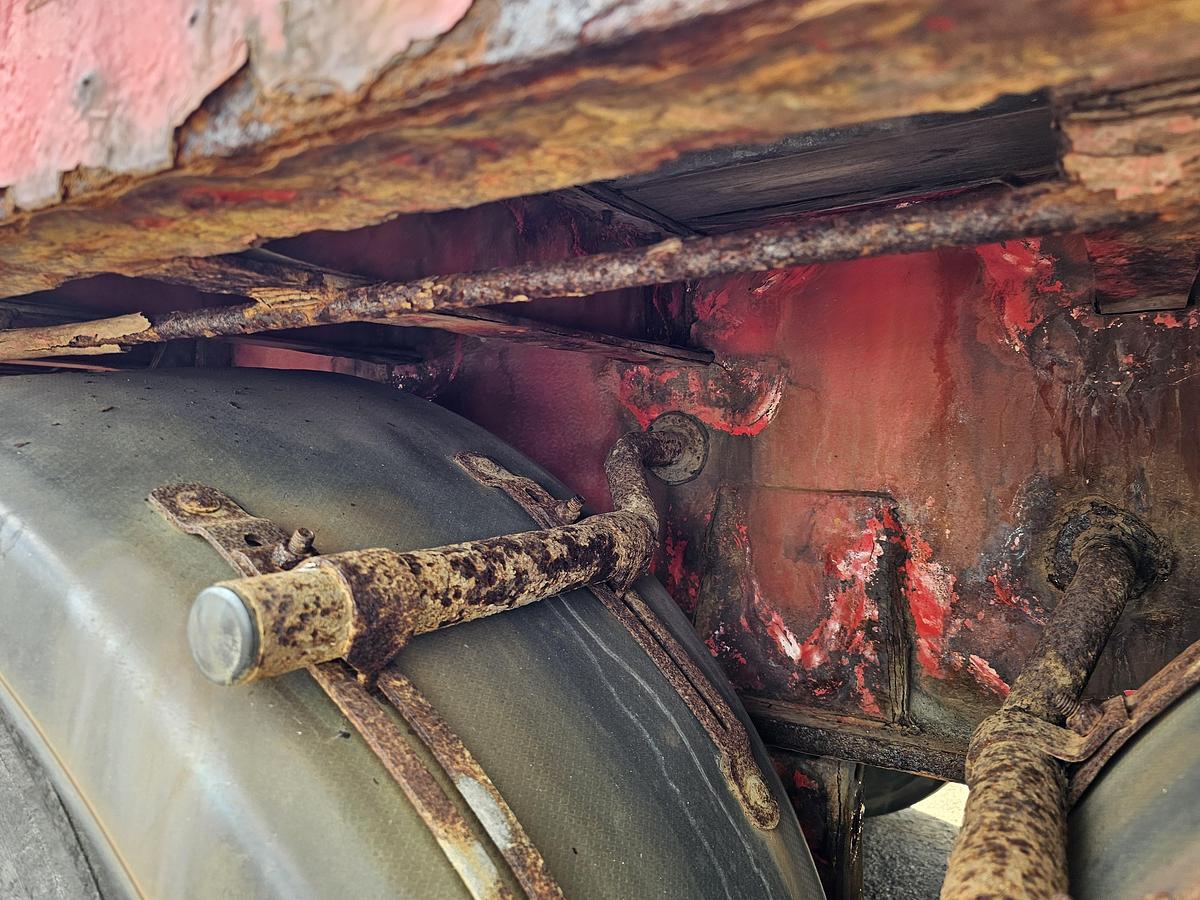 Used 2013 KELBERG S4 OB3 | HEAVY DUTY FLATBED | BPW DRUM