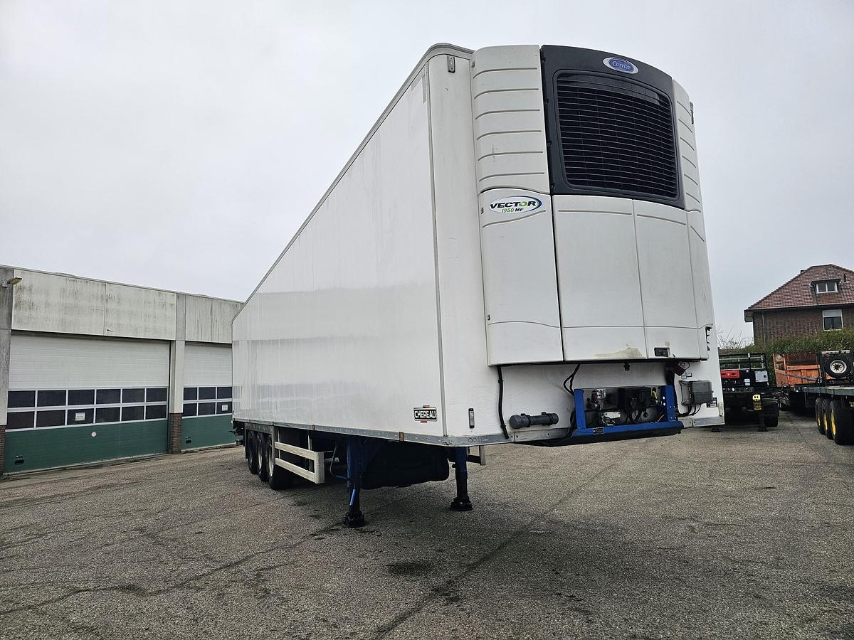 Gebruikt 2018 CHEREAU iNOGAM/TYPE 1507 | CARRIER VECTOR 1950| DE HOLLANDIA 2500 KG |BPW DISC| TUV 02-08-2026.