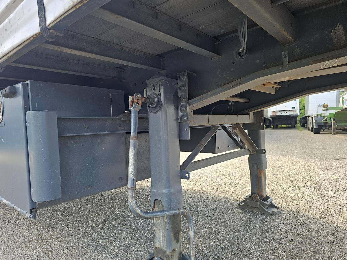 Gebruikt 2000 PACTON T2-001 STEERING AXLE/LOADING LIFT/ BPW DRUM.