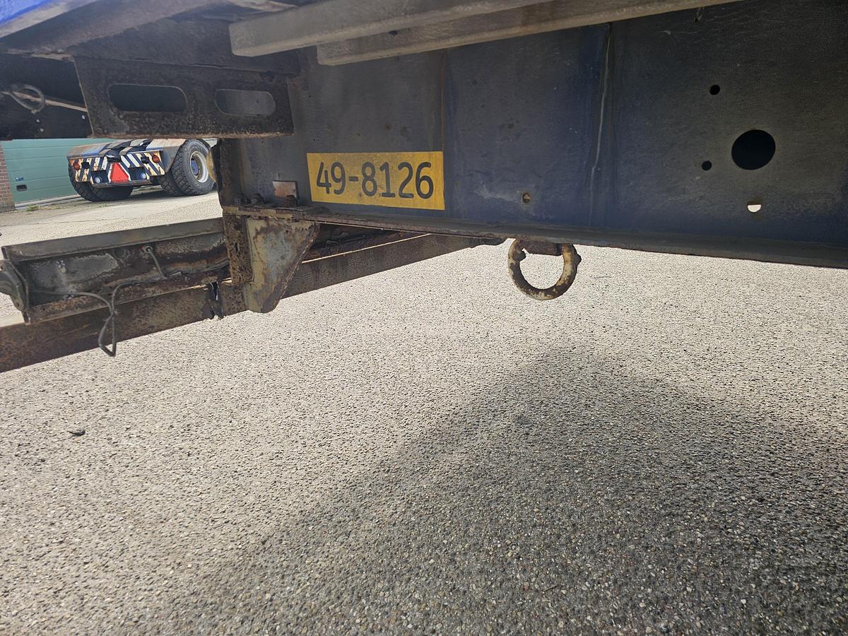 Gebruikt 2009 Van Hool 3B0073 | 3 AXLE FLATBED 13.60 MTR TWISTLOCKS FOR CONTAINER 40 FT 2 X20 FT BPW DRUM | 2 PIECES