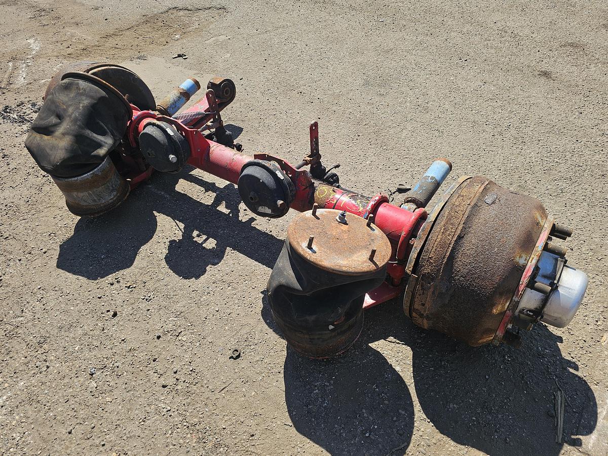Gebruikt 1998 SAF TRAILER AXLE DRUM SINGLE TIRE.
